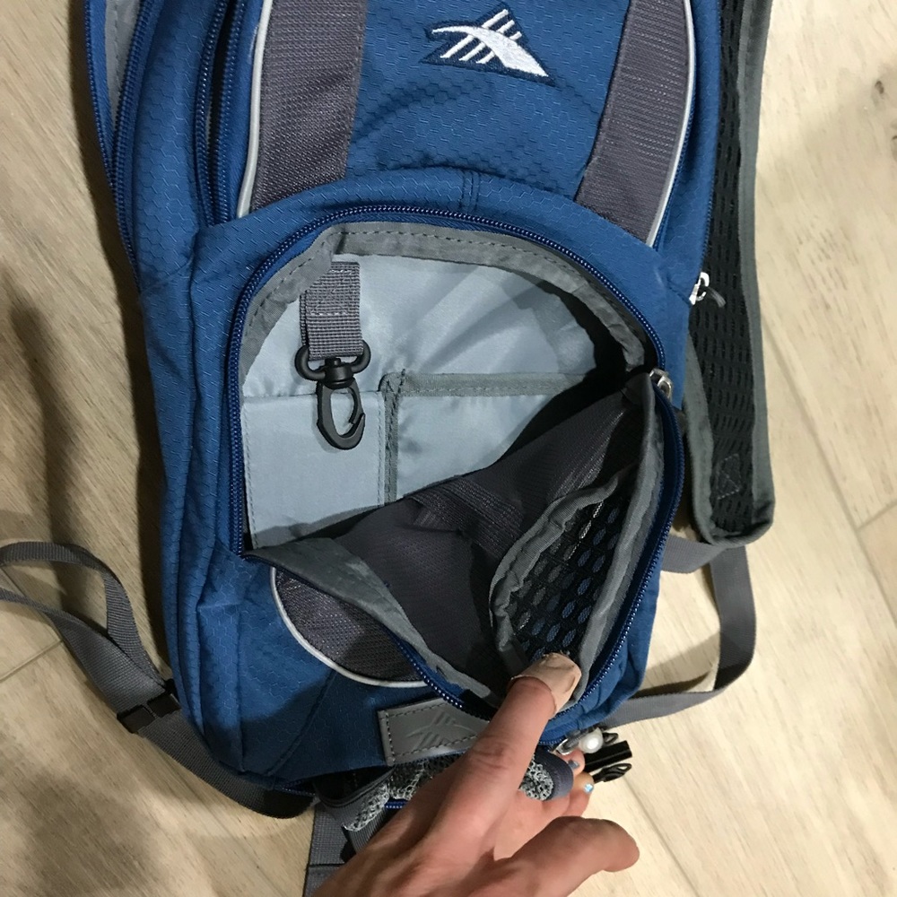 Hydration Pack - image 5